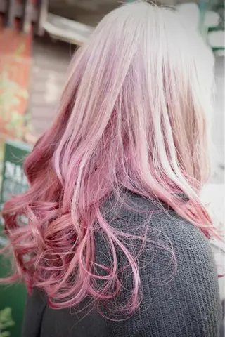 ロング カラー KAH所属・Koichi Satoのヘアスタイル