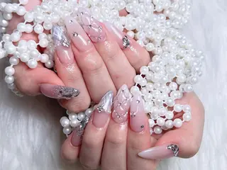 ネイル Mina🤍 愛莉🪽のネイルデザイン