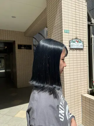 カラー 久永 菫のヘアスタイル