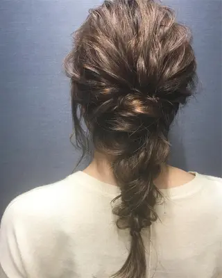 ロング カラー ヘアアレンジ 全席個室髪質改善＆縮毛矯正＆トリートメン ト tuuli JR二日市駅前店所属・Watanabe Rioのヘアスタイル