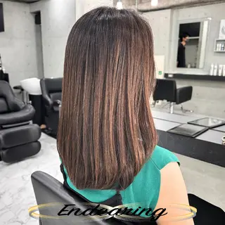 カラー Endearing 銀座/YOKOのヘアスタイル