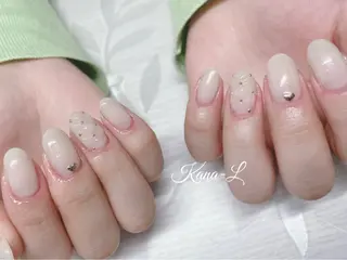 ネイル 芦辺 香奈のネイルデザイン
