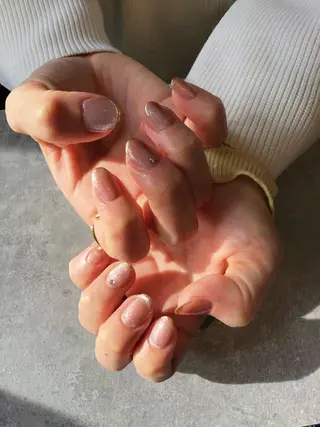 ネイル Nest 岩崎のネイルデザイン