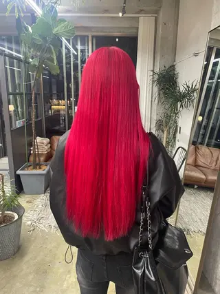 ロング 鈴木瑛里／ブロンド ベージュ／男女のヘアスタイル