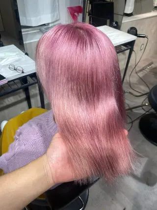 カラー Seleneコウキ ブリーチ/ハイトーンのヘアスタイル