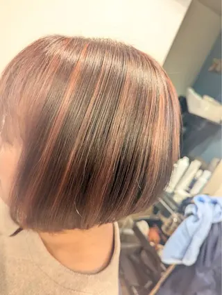 ショート カラー 大立 七夏のヘアスタイル
