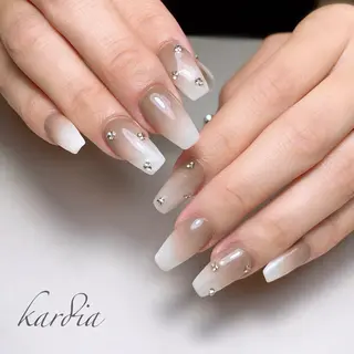 ネイル καρδιά -ｶﾙﾃﾞｨｱ-のネイルデザイン