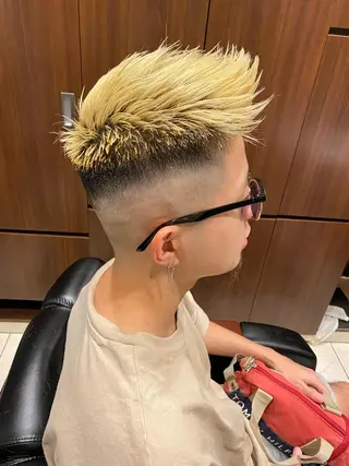 ショート カラー メンズ ヒロ銀座ヘアーサロン BARBER SHOP川崎店所属・岡本 宗士のヘアスタイル