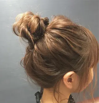 ミディアム カラー ヘアアレンジ 全席個室髪質改善＆縮毛矯正＆トリートメン ト tuuli JR二日市駅前店所属・Watanabe Rioのヘアスタイル