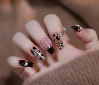 ネイル 💅E•U•B NAIL🌹所属・横浜市中区曙町 ネイルE·U·Bのネイルデザイン