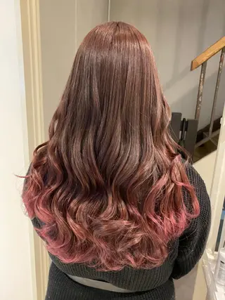 ロング 🌈評価No.1🌈 艶髪カラー❌エクステのヘアスタイル