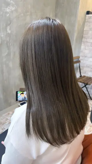 ミディアム botan🎧♩ akaneのヘアスタイル