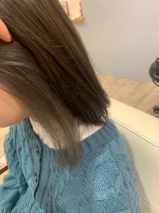 ミディアム 井上 美春のヘアスタイル