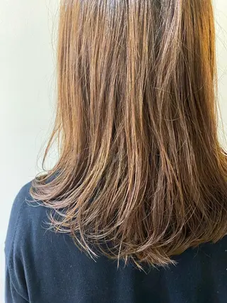 セミロング 北山 なるみのヘアスタイル