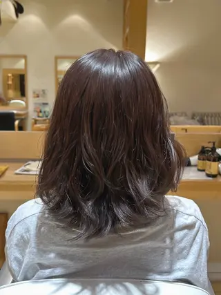 カラー 大窪 菜月のヘアスタイル