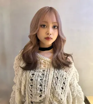 ミディアム カラー ヘアアレンジ 縮毛矯正ブリーチ/ ベージュmamiのヘアスタイル