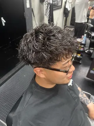 パーマ メンズ DAMDEE TOKYO HAIR LOUNGE 上野本店所属・メンズ特化/フェード /パーマ/かいりのヘアスタイル