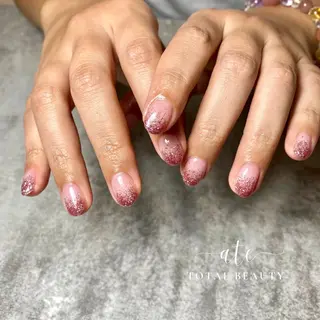 ネイル Ate total beauty 新都心店所属・ate 新都心店 Arisaのネイルデザイン
