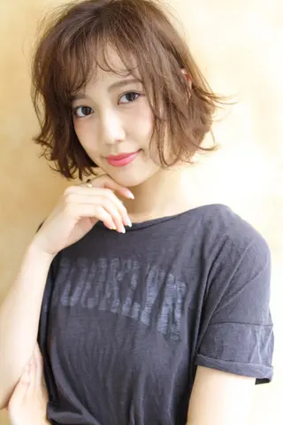 ショート カラー パーマ LiL`塚口所属・L i L 塚口のヘアスタイル