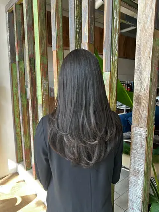 ロング faith hair apros.所属・白上 愛佳のヘアスタイル