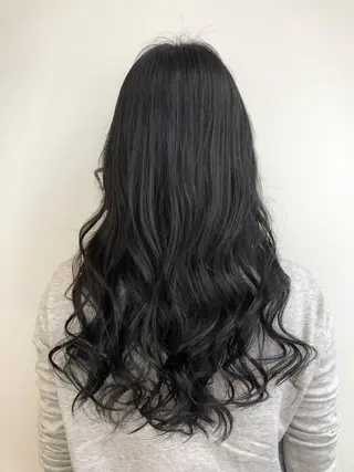 ロング カラー eclair.髪質改善&トリートメント所属・【艶髪、透明感】西村 有司のヘアスタイル