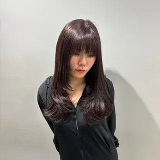 ロング カラー 松山 葵葉のヘアスタイル
