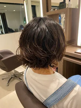 ショート 🎀調布仙川透明感オ リーブカラー干莉🎀のヘアスタイル