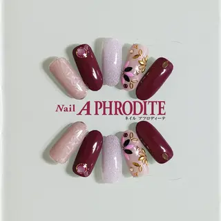 ネイル Nail  Aphroditeのネイルデザイン
