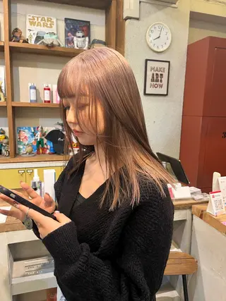 ミディアム カラー GO TODAY SHAiRE SALON 原宿本店所属・ブリーチ/レイヤー ハッシュカット/河内のヘアスタイル