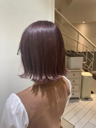 ミディアム カラー 佐久間 成恵のヘアスタイル