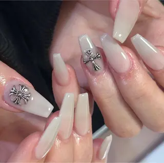ネイル Chisa Nail Studio所属・チ サのネイルデザイン
