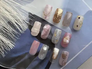 ネイル REN LANDHAKATAのネイルデザイン