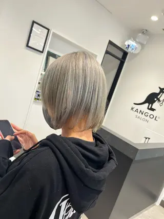 ショート カラー カンゴールサロン富山セントラル所属・小林 心空のヘアスタイル