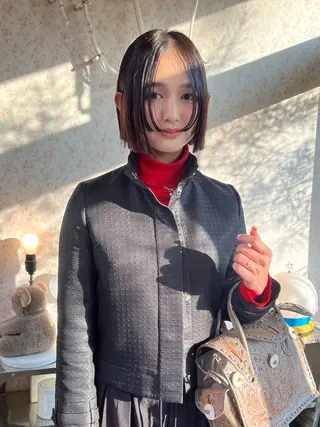 ミディアム カラー iru所属・mi kiのヘアスタイル