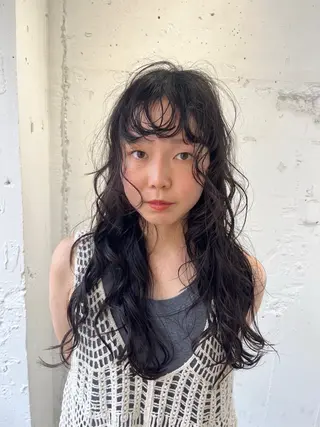 セミロング カラー パーマ ✴︎UNU ✴︎モエカのヘアスタイル