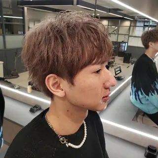 ショート カラー ヘアアレンジ CORE所属・横部 絵美のヘアスタイル