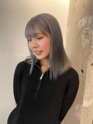 ミディアム カラー mira🍓★ nailのネイルデザイン