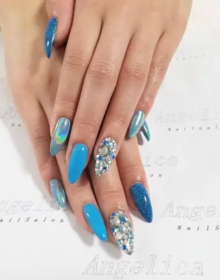 ネイル Angelica ネイリストのネイルデザイン