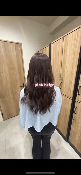 カラー 垢抜けナチュラル🧸 柔らかベージュ🫖のヘアスタイル