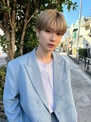 カラー メンズ 🌈ベージュ艶髪🌈 ユウトのヘアスタイル