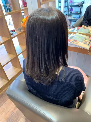 セミロング カラー 【髪質改善】【美髪】 【ツヤ髪】ほしのちりのヘアスタイル