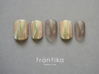 ネイル FIKA 折戸のネイルデザイン