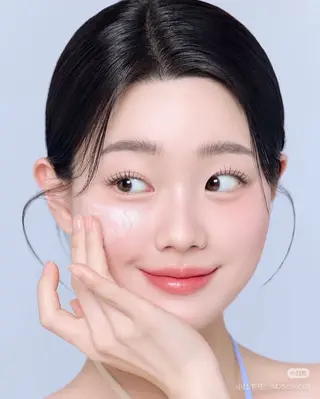 ネイル aliaハイフ&水光ジェットサロン所属・aliaハーブ水光店 エステティシャン募集のエステ・リラクイメージ