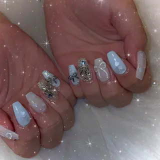 ネイル LUANA所属・LUANA ジュリのネイルデザイン