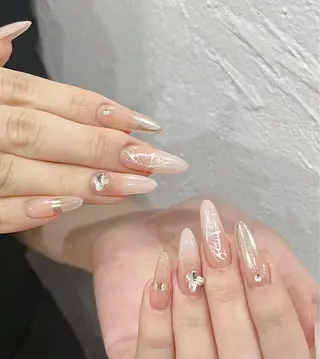 ネイル 💅E•U•B NAIL🌹所属・横浜市中区曙町 ネイルE·U·Bのネイルデザイン