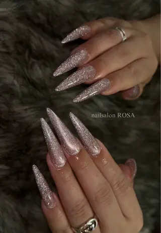 ネイル nailsalon ROSAのネイルデザイン