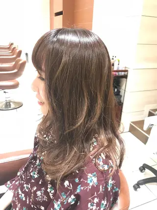 ロング カラー テラモト カズヨシのヘアスタイル