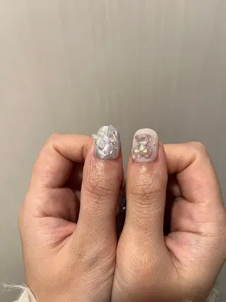 ネイル une／YUKINA 🫧大人nuanceのネイルデザイン