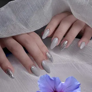 ネイル ヒナネイルサロン所属・Hina ネイルサロンのネイルデザイン