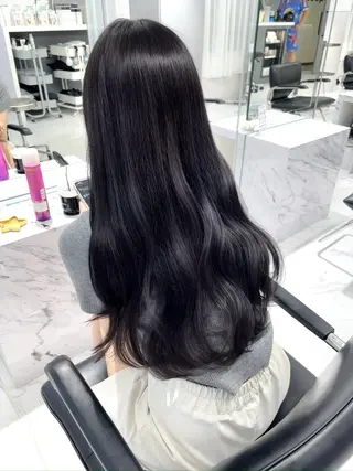 ロング sweep☁️ ルカ┊ケアブリーチのヘアスタイル